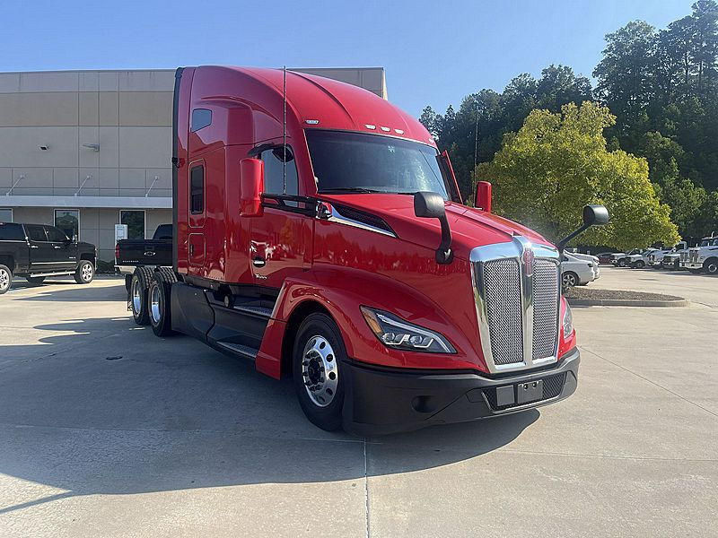 2024 Kenworth T680