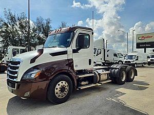 2020 Freightliner Cascadia