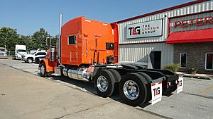 2017 Peterbilt 389 - Sleeper Truck