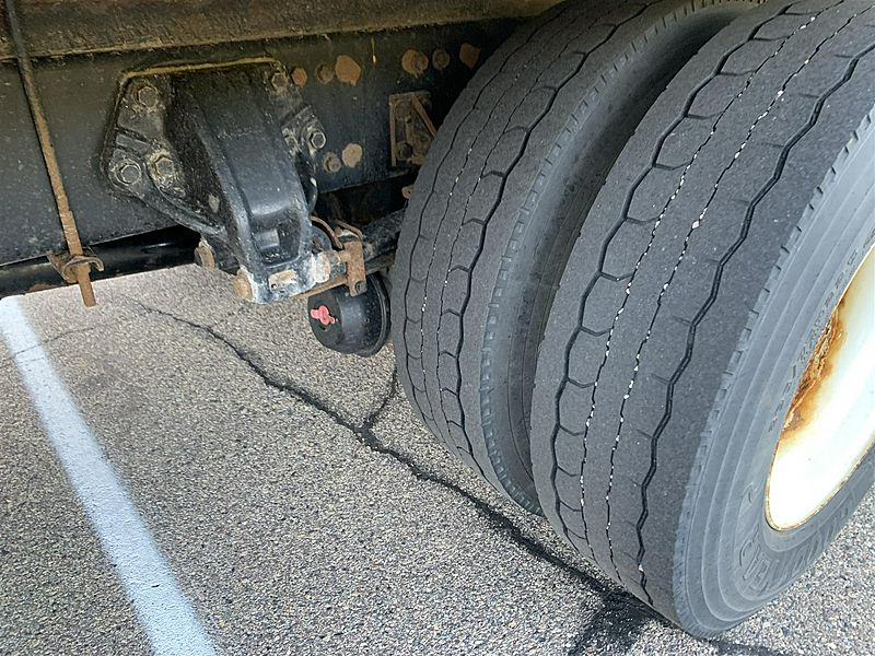 2016 Peterbilt 337