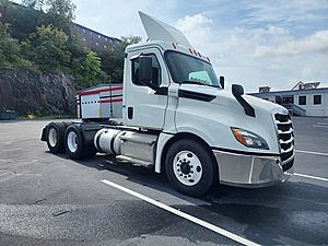 2020 Freightliner Cascadia
