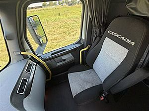 2022 Freightliner Cascadia
