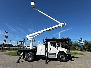 2017 Freightliner M2