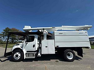 2013 Freightliner M2 - Bucket Truck