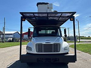 2013 Freightliner M2
