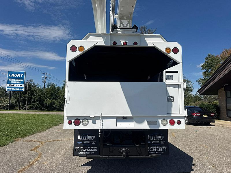 2013 Freightliner M2