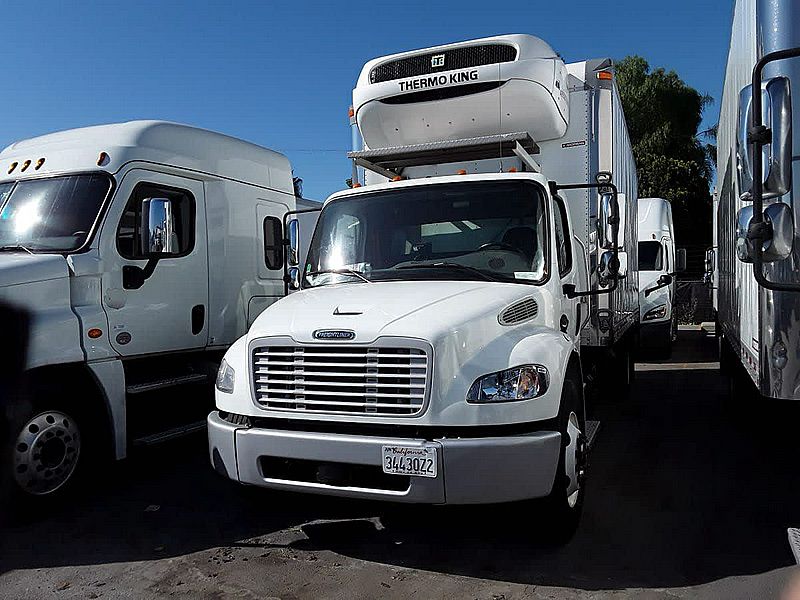 2021 Freightliner M2 106