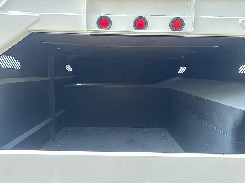 2016 Freightliner M2