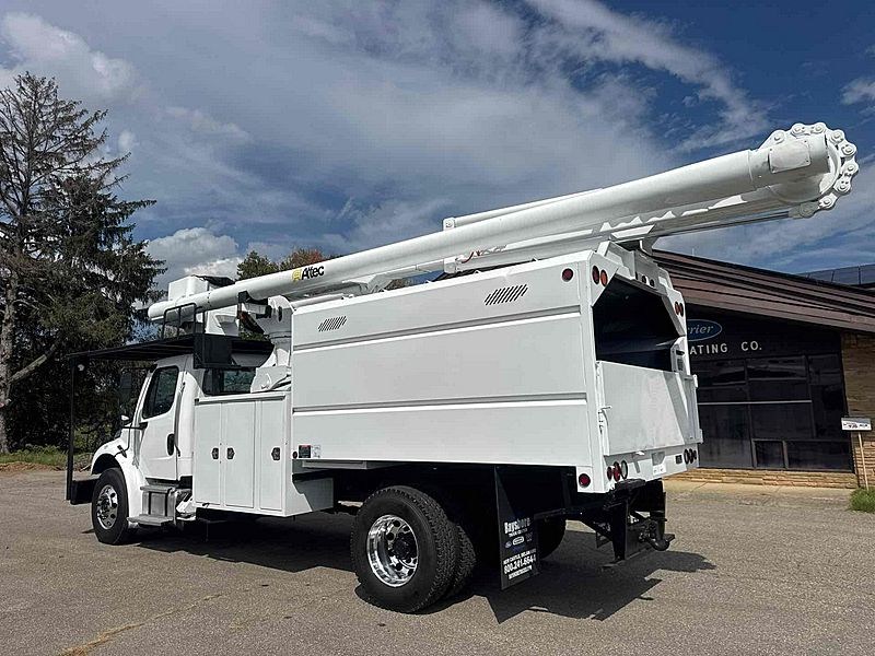 2016 Freightliner M2