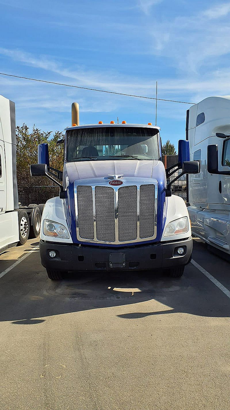 2019 Peterbilt 579