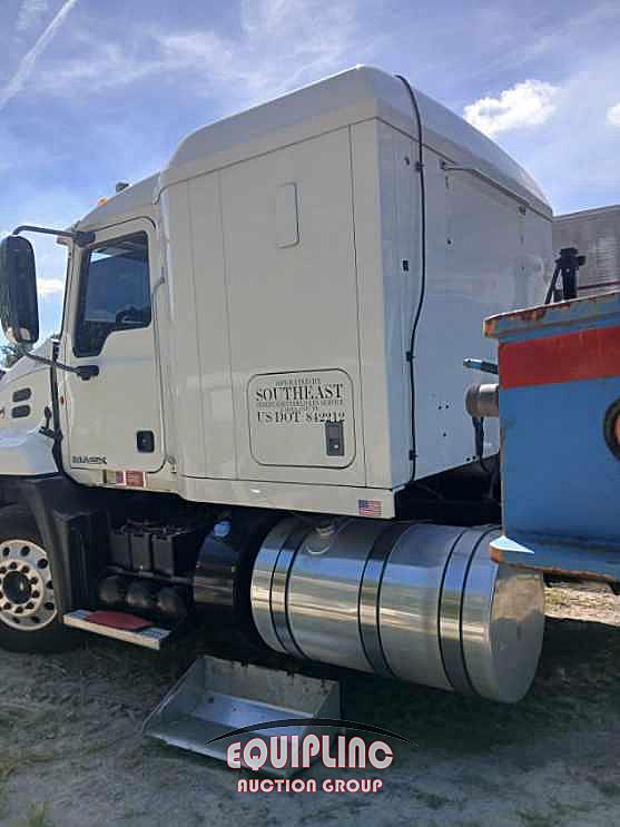 2014 Mack CXU613