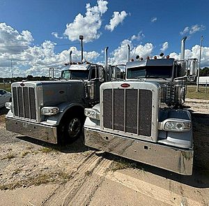 2021 Peterbilt 389