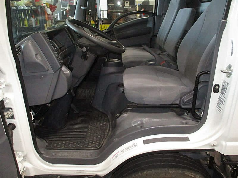 2019 Isuzu NPR