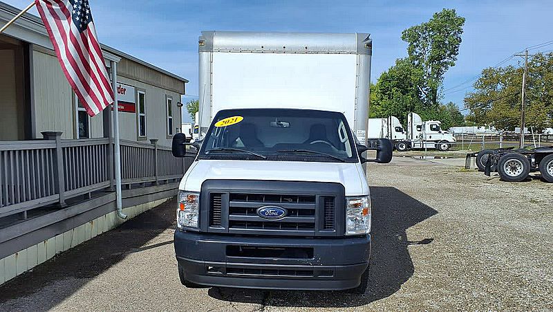 2021 Ford E350