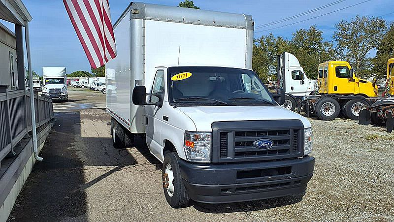 2021 Ford E350