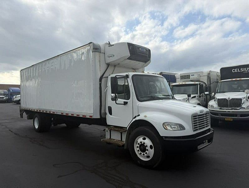 2018 Freightliner M2 106
