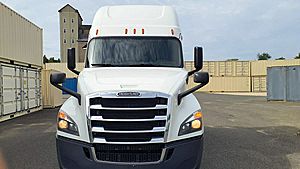 2020 Freightliner Cascadia - Sleeper Truck
