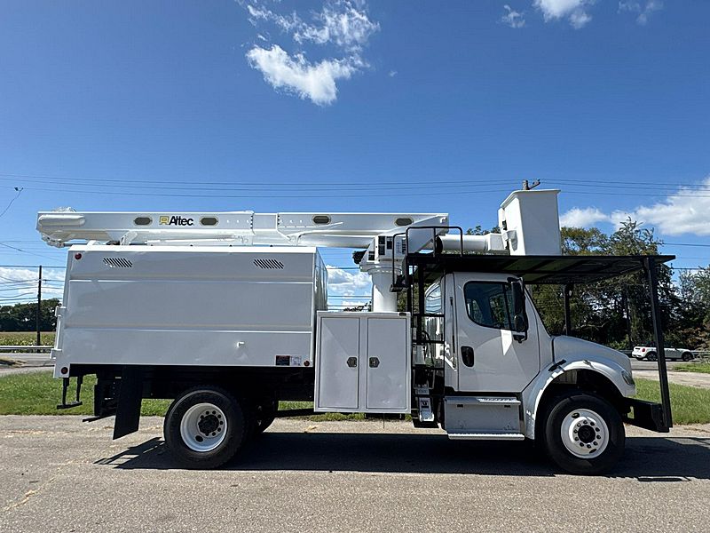 2016 Freightliner M2