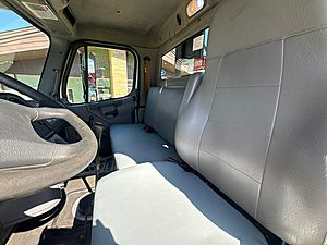 2016 Freightliner M2