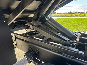 2016 Freightliner M2