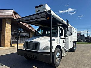 2016 Freightliner M2