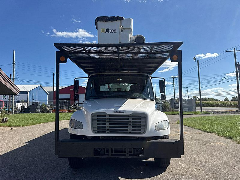 2016 Freightliner M2