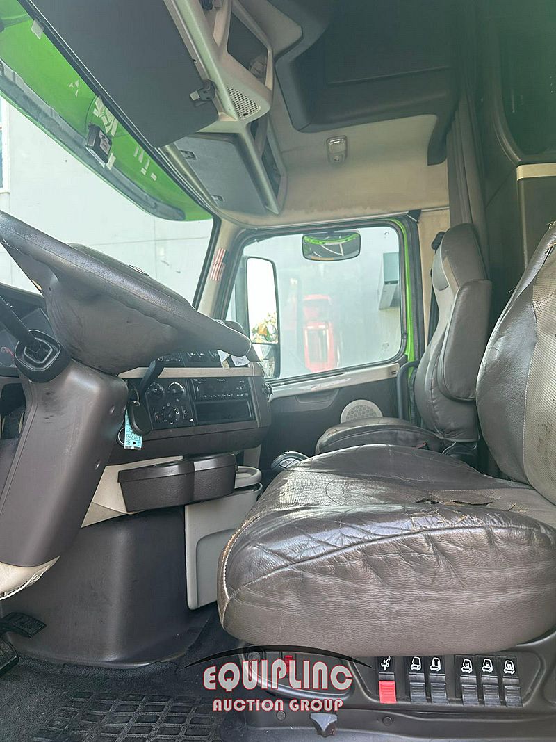 2018 Volvo VNL