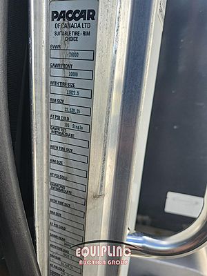 2017 Peterbilt 337