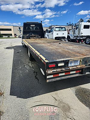 2017 Peterbilt 337