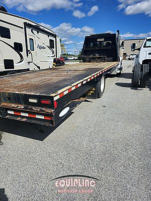 2017 Peterbilt 337