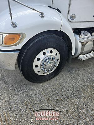 2017 Peterbilt 337
