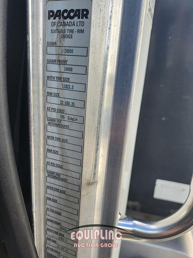 2017 Peterbilt 337