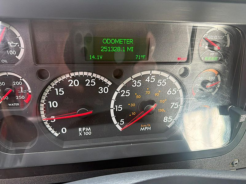 2020 Freightliner Cascadia