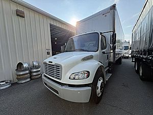 2019 Freightliner M2 106 - Box Van