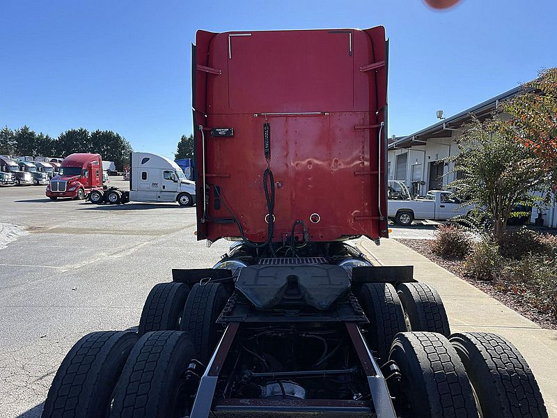 2015 Freightliner CORONADO 132
