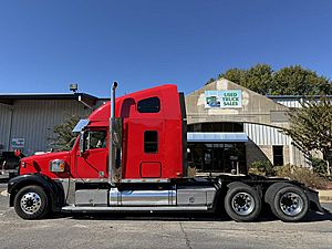 2011 Freightliner Coronado 132
