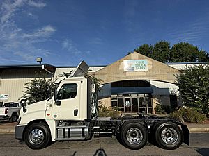 2018 Freightliner Cascadia 125