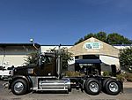 2020 Freightliner Coronado 132