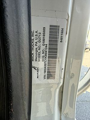 2019 Mack GU713