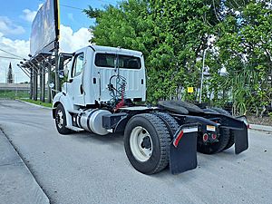 2020 Freightliner M2 112
