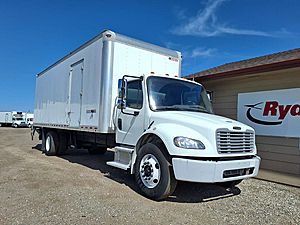 2019 Freightliner M2 106 - Box Van