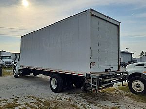 2019 Freightliner M2 106