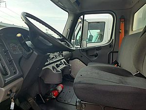 2019 Freightliner M2 106