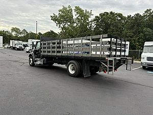 2019 Freightliner M2 106