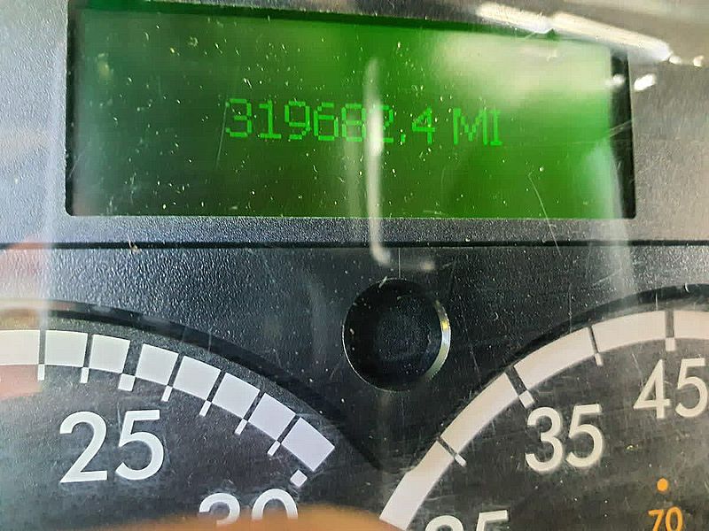 2022 Freightliner M2 106
