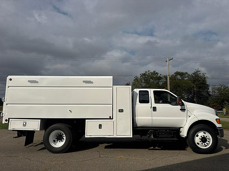2015 Ford F750