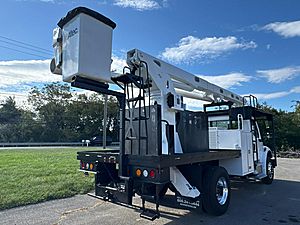 2016 Freightliner M2