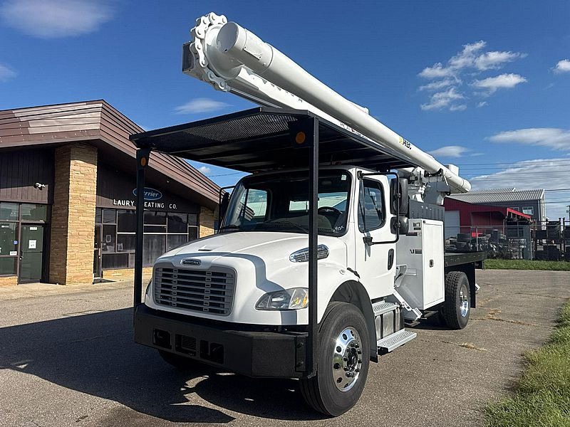 2016 Freightliner M2
