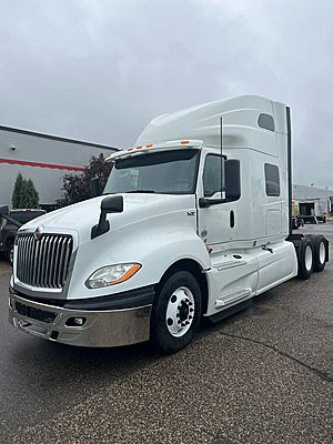 2020 International LT625