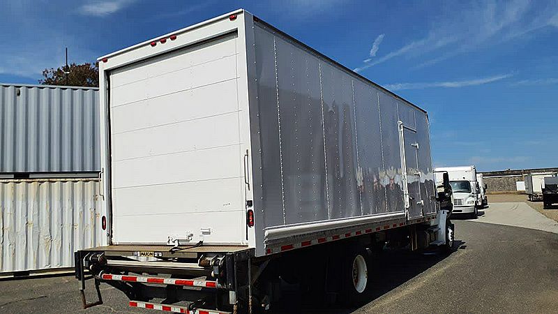 2020 Freightliner M2 106